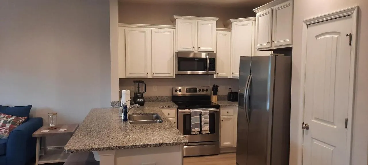 Paradise Pointe 3 Bedrooms Ideal For Longer Stays Pool Kitchen Panama City Beach
